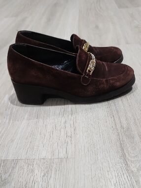 Andre Assous Brown Suede Loafers with Gold Chain Accent 7.5